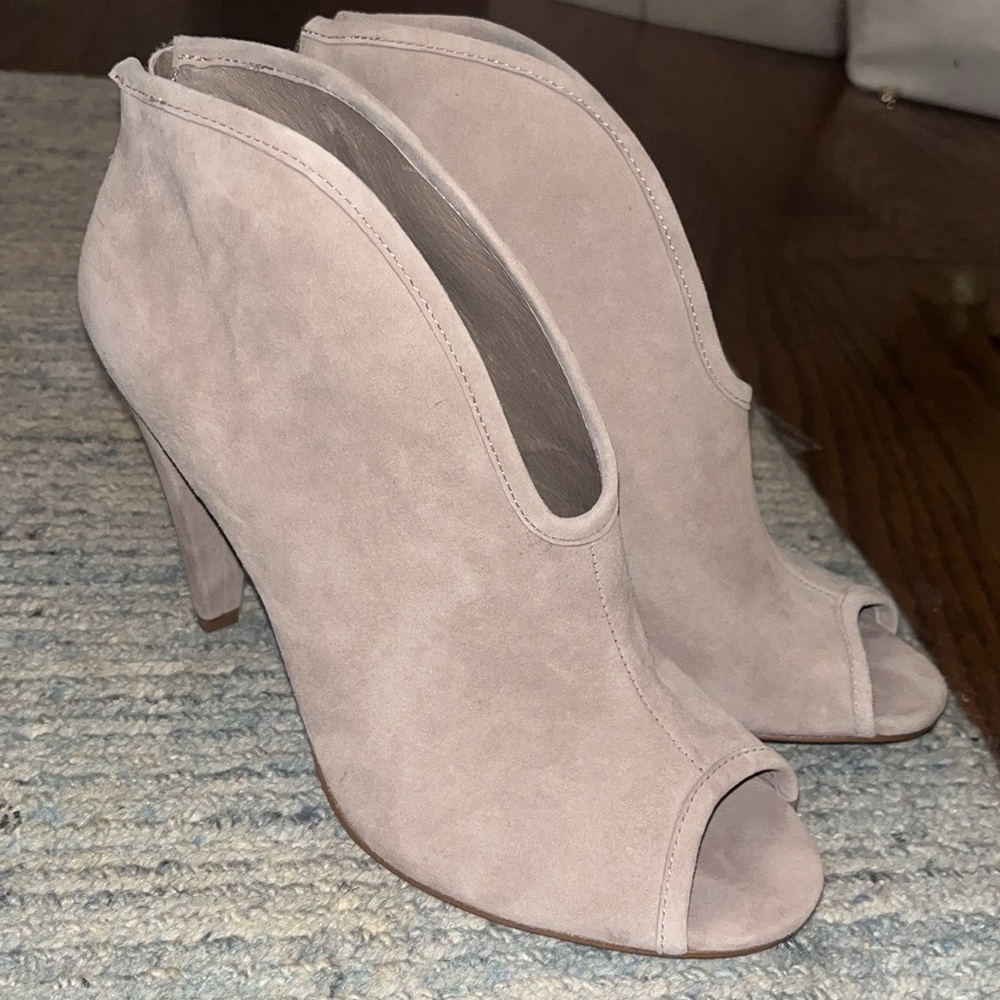 Vincent Cumato Peep Toe Suede Stiletto Heel beige, beautiful size 9.5 - Picture 9 of 11